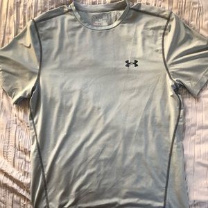 Mens under Armour t shirt